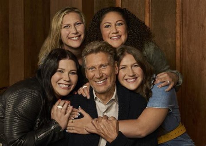 'The Bachelor' Episode 3 Proved Why It Needs More Jesse Palmer