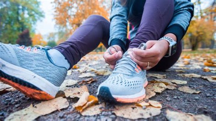 11 Best Running Shoes for Plus-size Women to go the Extra Mile