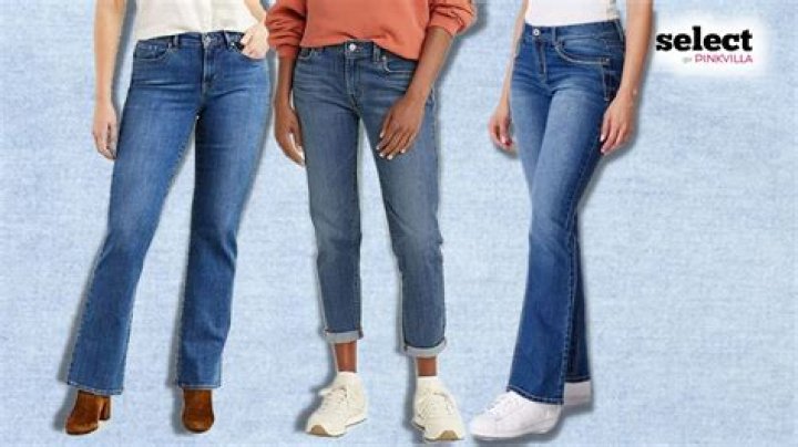 12 Best Jeans for Thick Thighs That Are Comfortable And Stylish