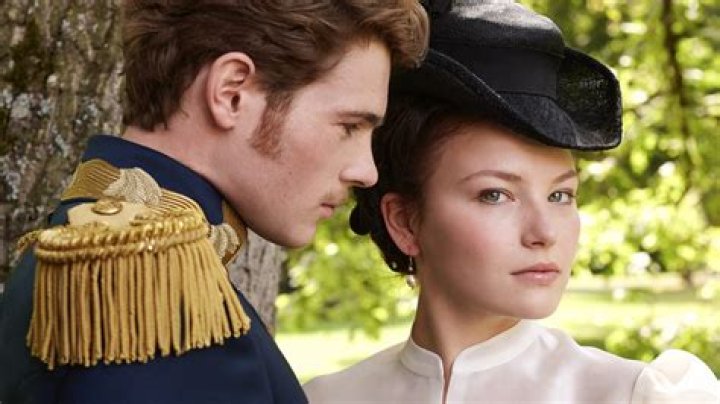 12 Best Shows Like The Crown That Fans Should Watch Next