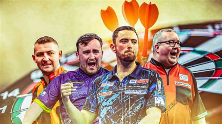 12 Top Darts Players of All Time [2023 Update]