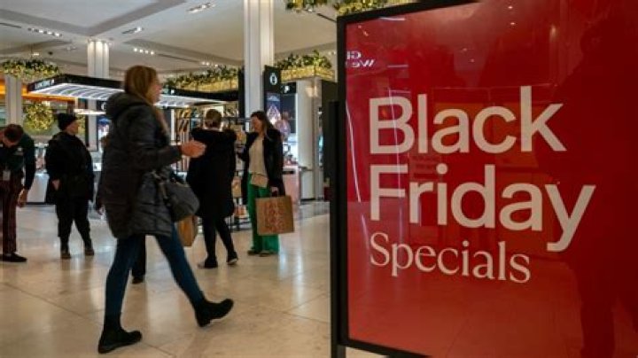 13 Sex Positions To Try On Black Friday Instead Of Shopping