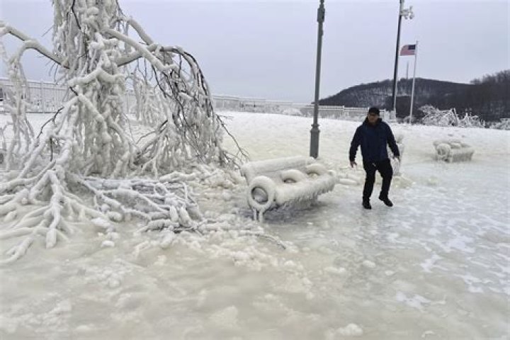 2 weeks of winter storms kill dozens and cause cold chaos in parts of the US, but a thaw is coming