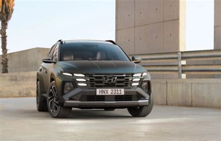 2025 Hyundai Tucson brings back buttons and knobs