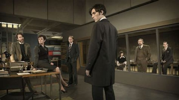 5 TV Shows About MI5 & MI6 That Don't Include James Bond, Because There's More To Espionage Than 007