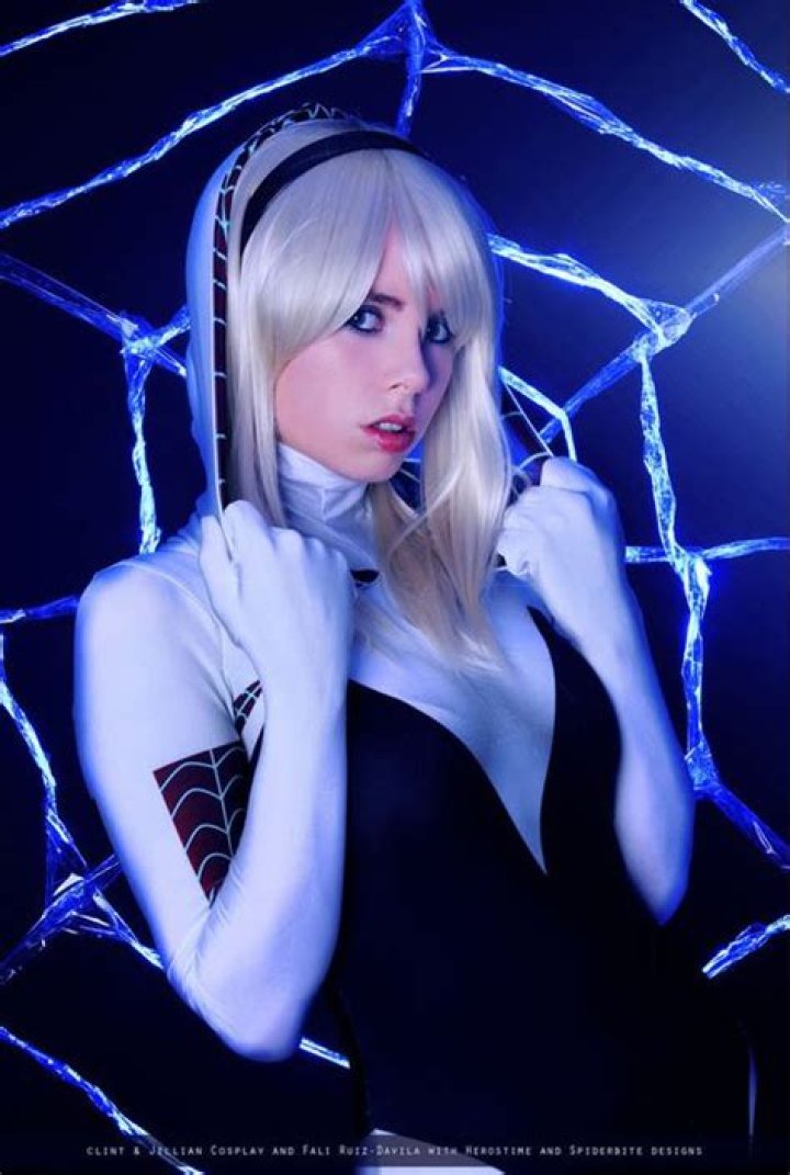 50 Best Gwen Stacy & Spidergwen Cosplay