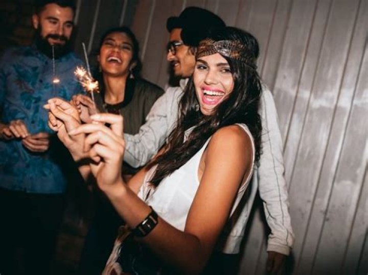 7 Reasons Why Being Single On New Year's Eve Is The Best
