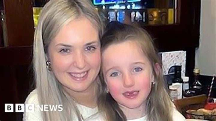 A34 Berkshire road crash: Mum killed with her children in horror smash in front of her partner who was following in car behind