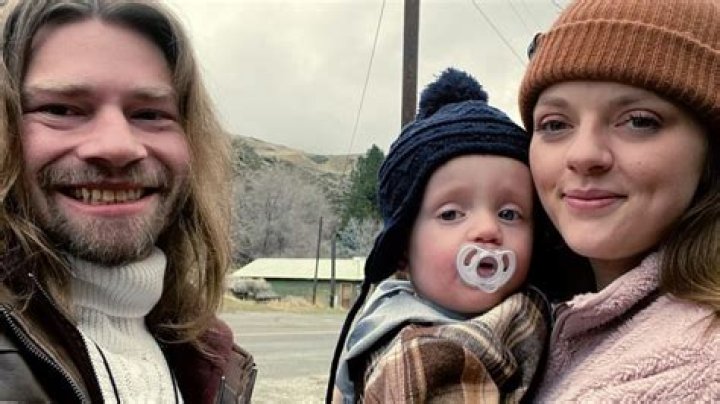 Alaskan Bush People’s Raiven confirms where she lives