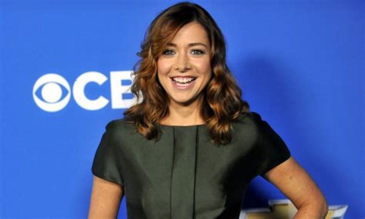Alyson Hannigan Net Worth 2024