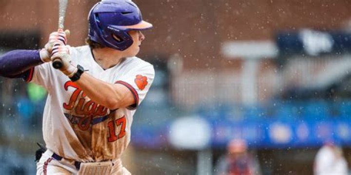 Amick’s grand slam caps Clemson’s 12-5 win over Lipsomb in Clemson Regional