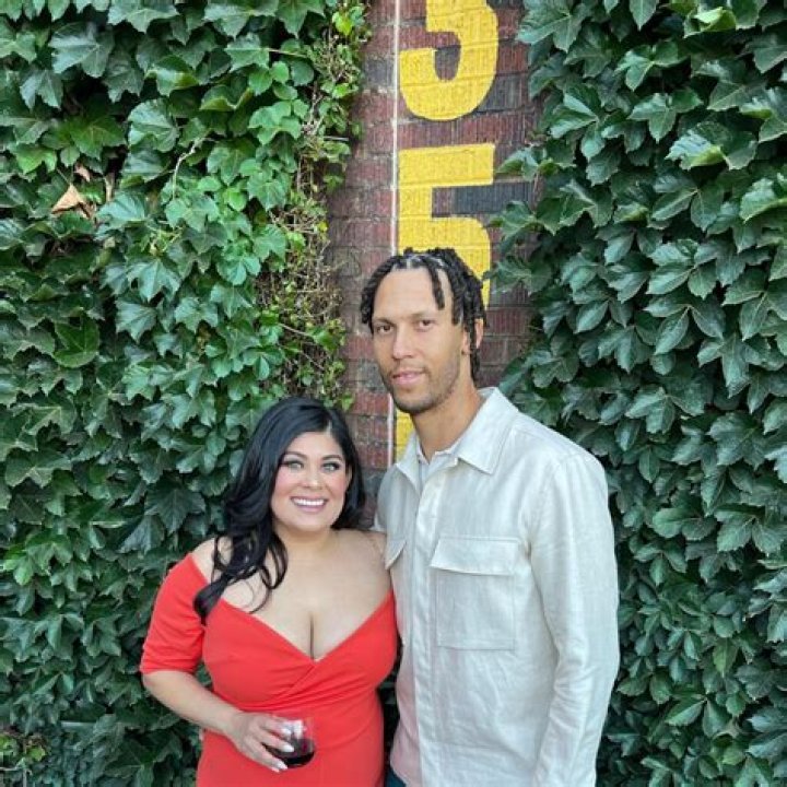Andrelton Simmons Wife Gabriella Simmons: Married Life And Kids