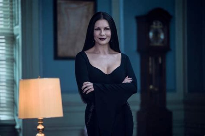 Anjelica Huston's Unexpected Inspiration For Morticia