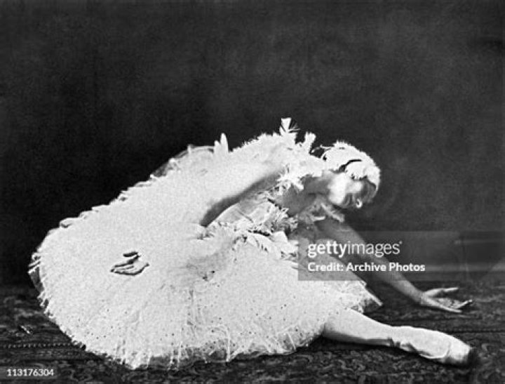 Anna Pavlova - Ballerina, Dance & Death