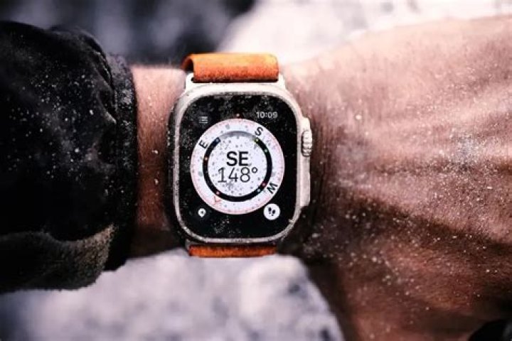 Apple Watch 2 Release Date Pushed Back