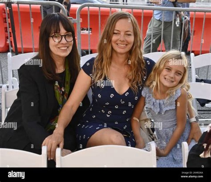 Are Bijou Phillips And Mackenzie Phillips Related? Sister Age Difference And Family Tree Explored