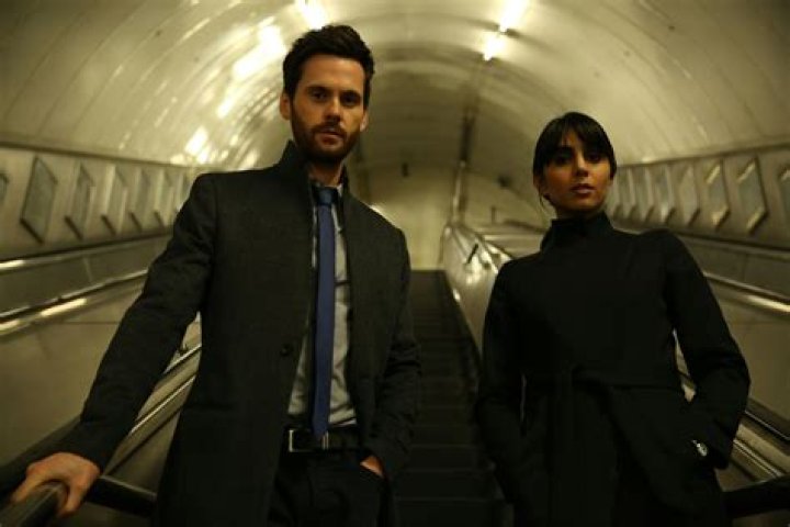 Are Tom Riley & Charlotte Riley Related? The ‘Dark Heart’ Co-Stars Play Siblings On TV