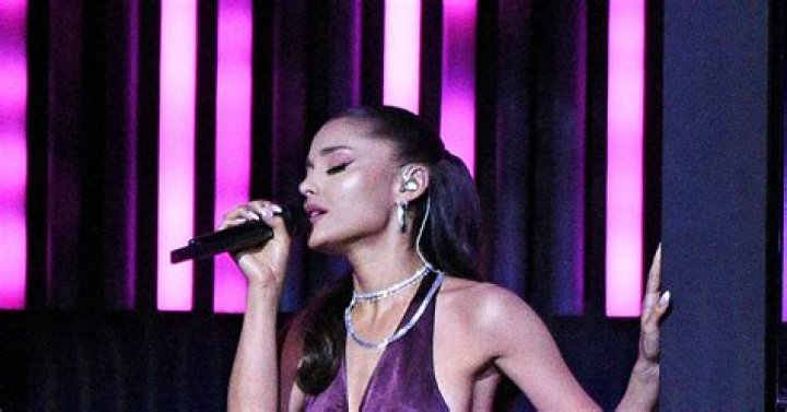 Ariana Grande Labeled 2021 The 