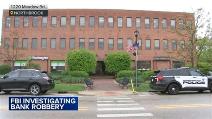 Bank robbed in Roseville
