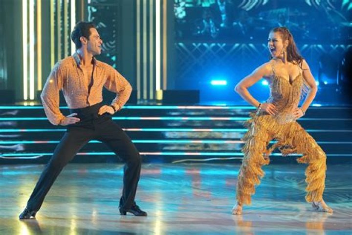 Bella Farber- All About The Mother Of Professional Dancer Sasha Farber