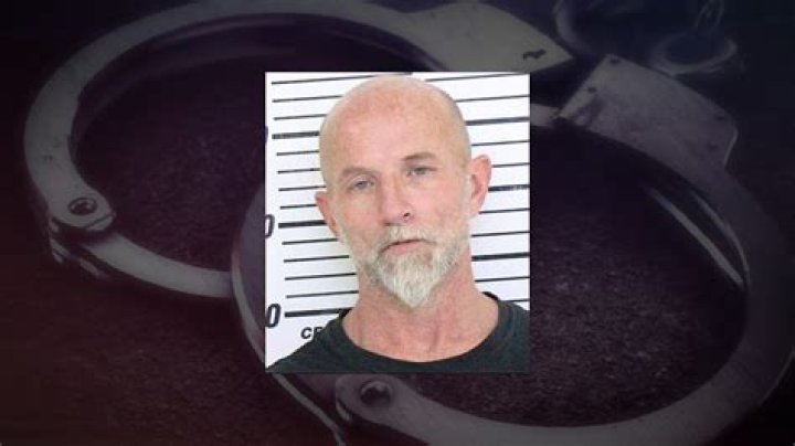 Bettendorf man stole bike at casino, paid others to pawn it, police allege