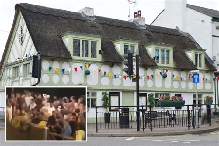 Big coronavirus outbreak at Staffordshire pub where '200 people crammed like sardines’