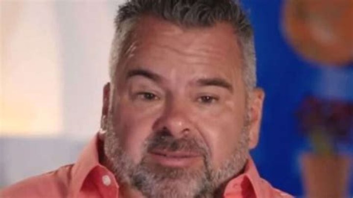 Big Ed Brown shows off his new tattoo to 90 Day Fiance fans