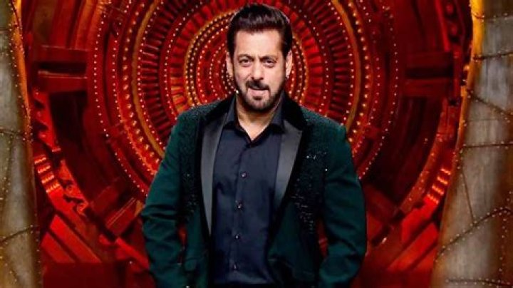 Bigg Boss 17: RadhaKrishn fame Mallika Singh reveals being approached for Salman Khan's show; Will she do it?
