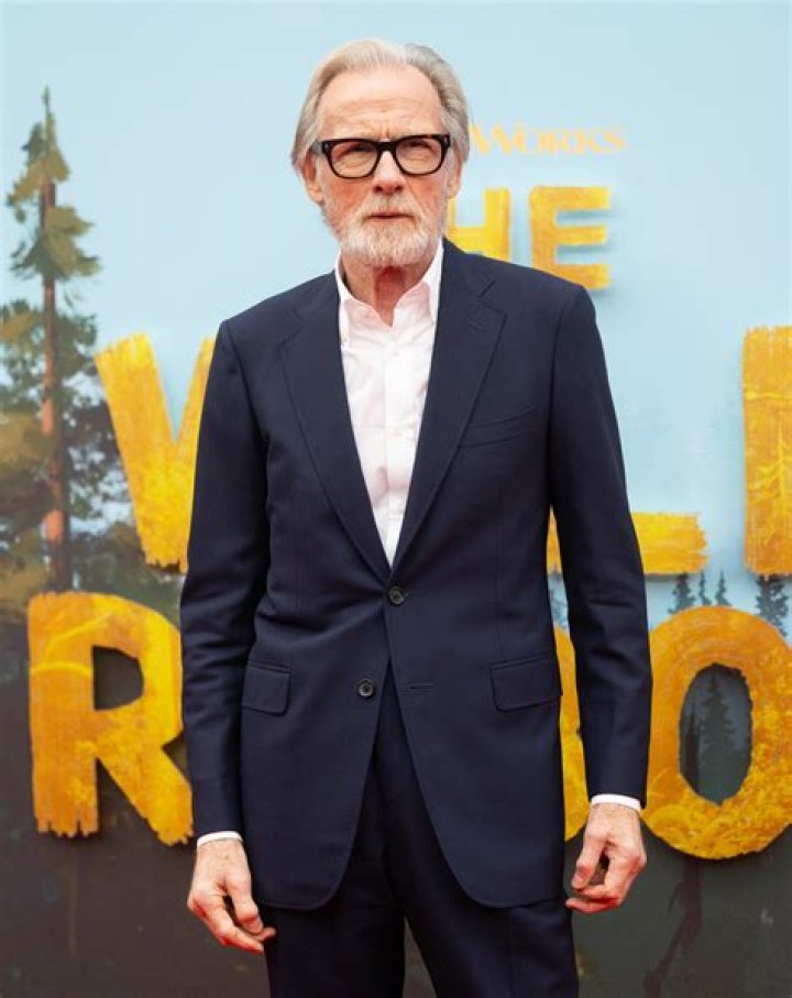 Bill Nighy Net Worth 2024