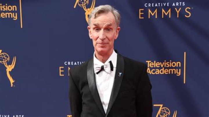 Bill Nye wasn’t arrested for drugs: Story sweeping internet is just a joke