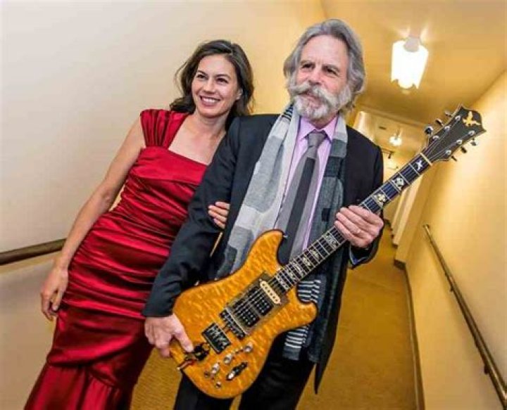 Bobby Weir Wife: A Deep Dive Into The Life Of The Grateful Dead Guitarist's Partner