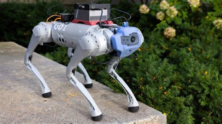 Boston Dynamics Unveils New Dogbot SpotMini