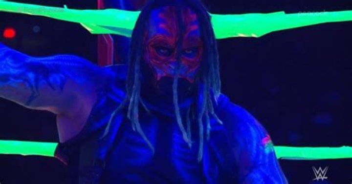Bray Wyatt Debuts New Mask, Uncle Howdy Sends LA Knight to Hell