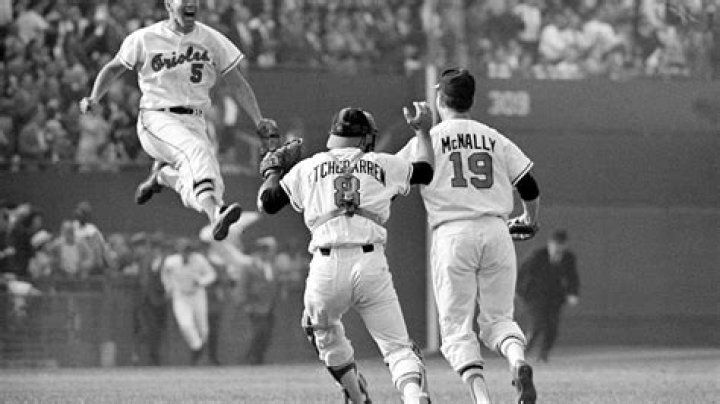 Brooks Robinson, Orioles third baseman with 16 Gold Gloves, has died. He was 86