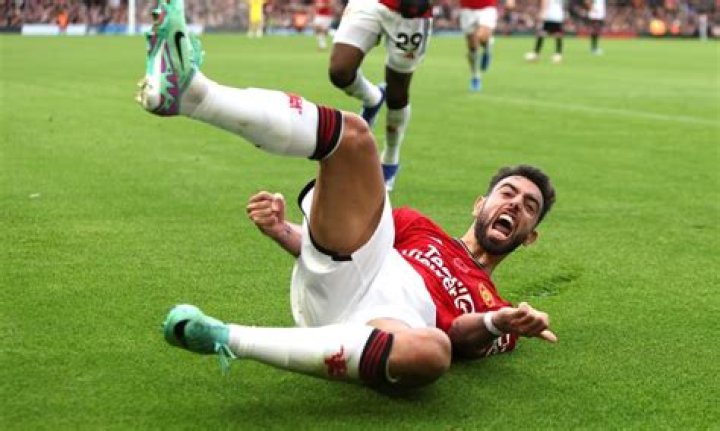 Bruno Fernandes - Injury history