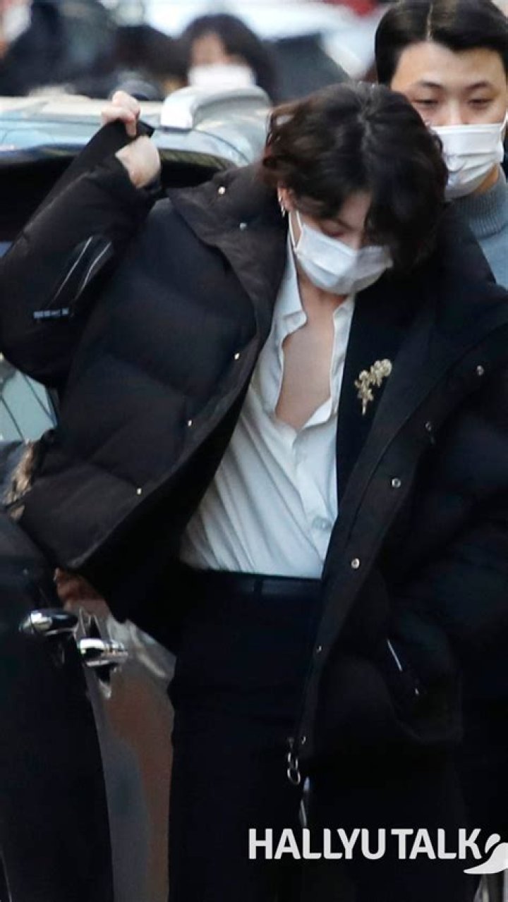 BTS Jungkook’s love for black outfits