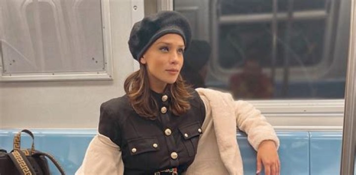 Carolina Miranda: Fake Profile Star is Dating Mexican Actor Manuel Masalva
