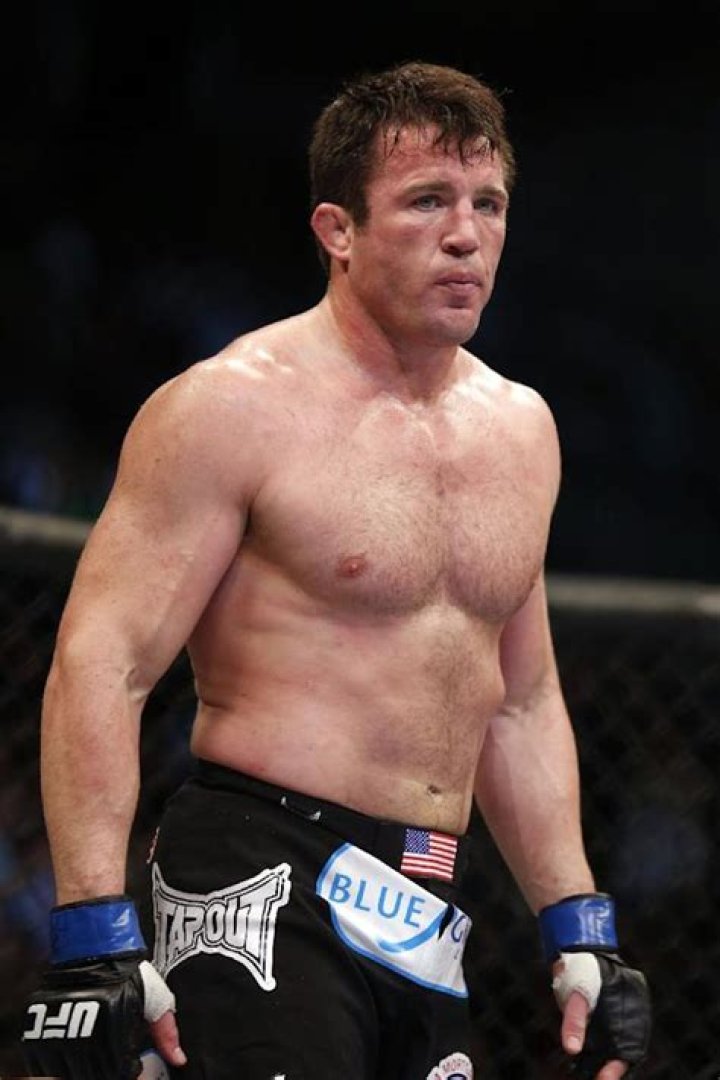 Chael Sonnen’s Family Chronicles: Exploring the Joyful Journey with Daughter Blauna Dian & Adoring Wife