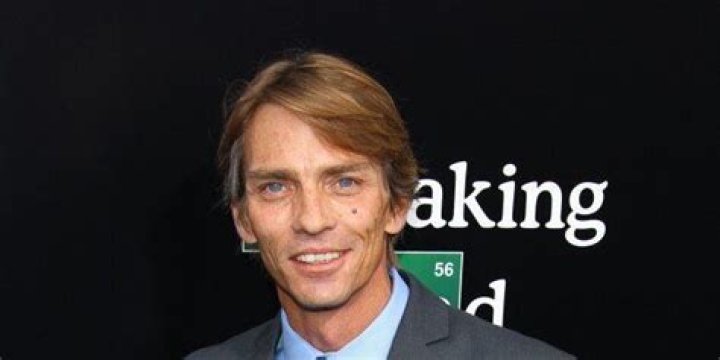 
Charles Baker
Net Worth
