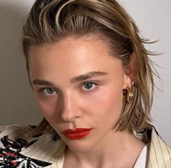 Chloë Grace Moretz: Is She Lesbian? Exploring Her Sexuality and Gender