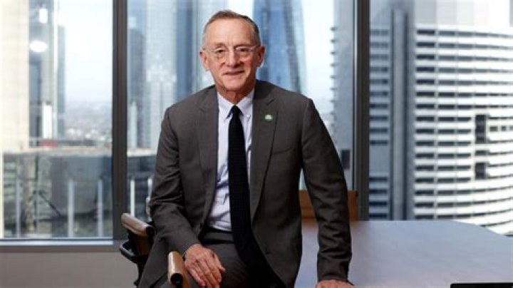 Christopher Marks Net Worth (2024) | wallmine
