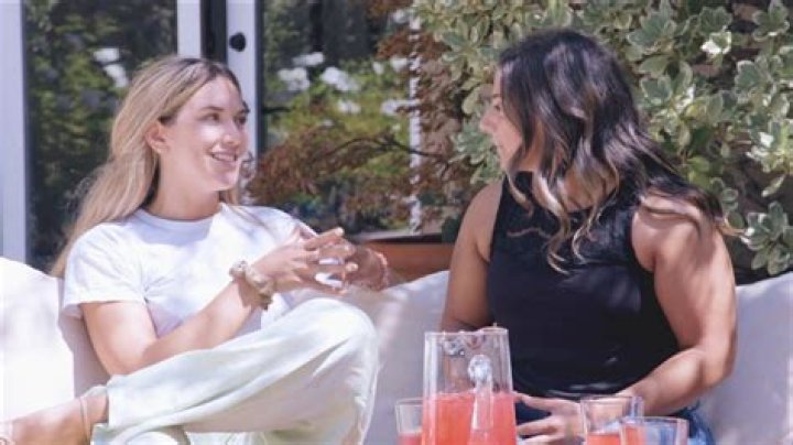 Claire Rehfuss from Big Brother 23 names her favorite past players, talks Amazing Race with Derek Xiao