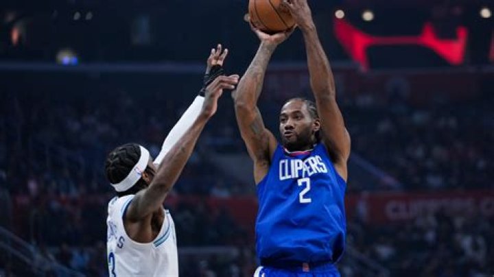 Clippers star Kawhi Leonard nursing left thigh injury, All-Star Game status unclear