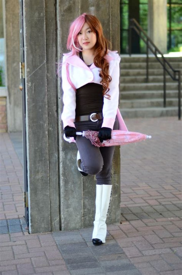 Cosplayer Spotlight: xRenascent | The Nerd Stash
