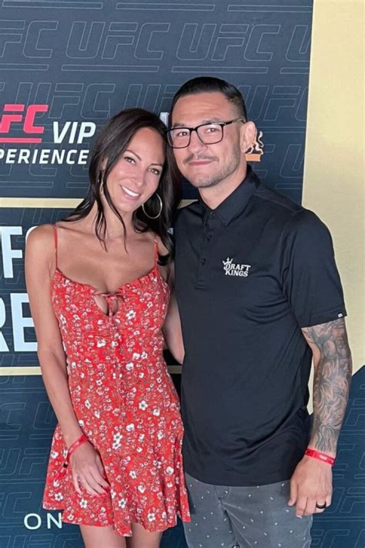 Cub Swanson Wife Kenda Perez Is A Television Host