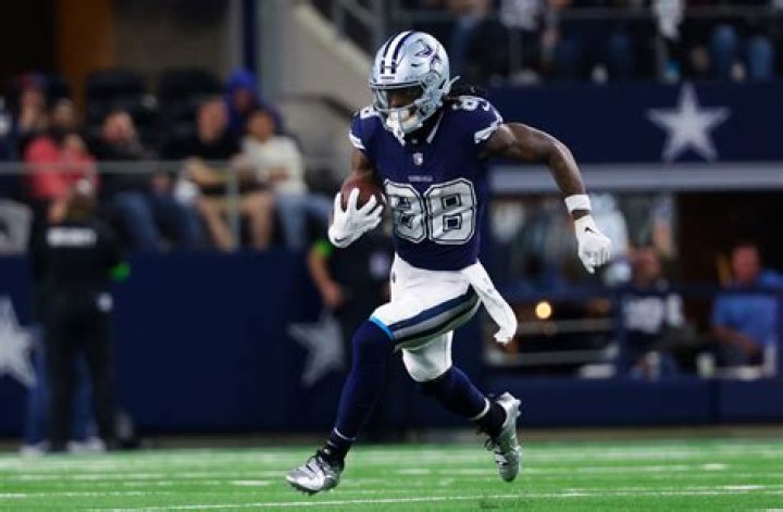 Dallas Cowboys' WR Dilemma CeeDee Lamb Shines, But Team Must Avoid Laquon Treadwell Gamble for True 2024 Playoff Push