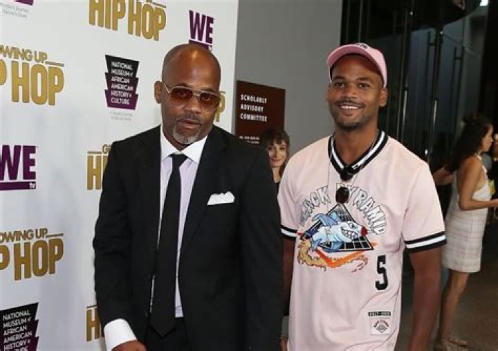 Dame Dash’s son Boogie attends AA meeting while high on Growing Up Hip Hop