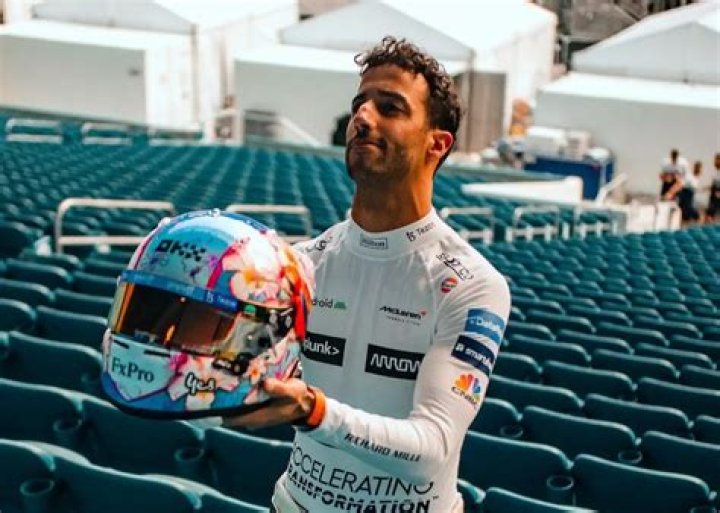 Daniel Ricciardo Helmet Photos, Design, Looks, and Designer Name – Miami Grand Prix 2022