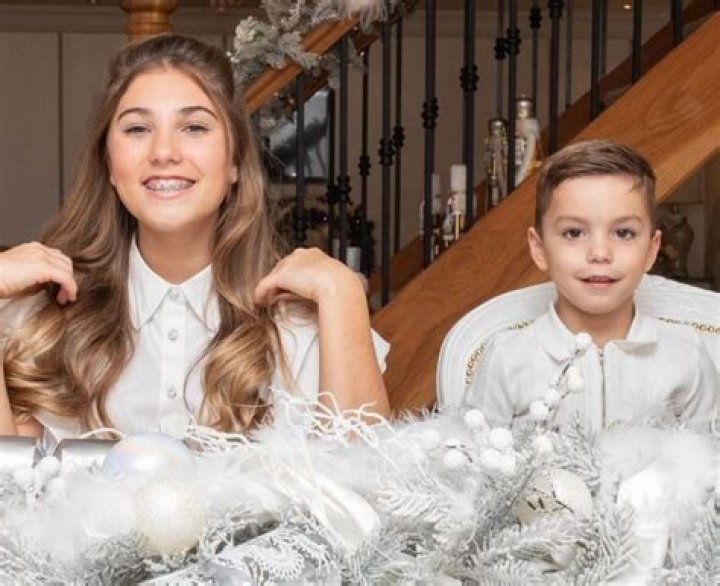 Danielle McClelland (Rosie McClelland Mother) Wiki, Biography, Age, Husband, Family, Facts and More