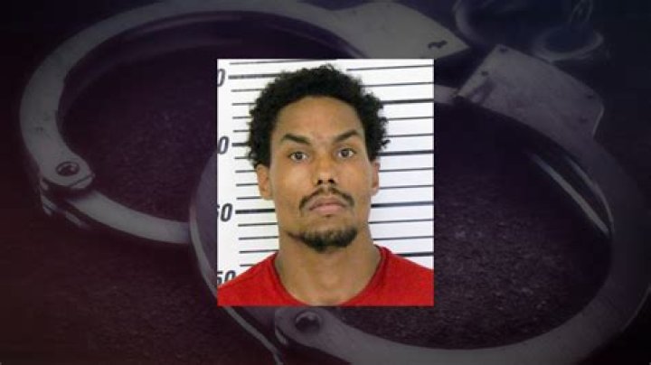 Davenport man arrested after gun-related Family Dollar incident